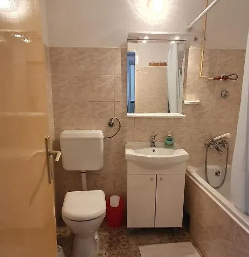 Juric - 4 An For 3 In The Center